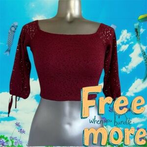 Free 💟Hollister Crop Top